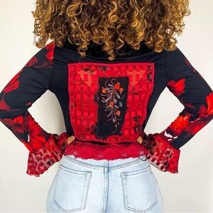 RECONCRI CUSTOM HANDMADE SHEER RED FLORAL BELL SLEEVE TOP
